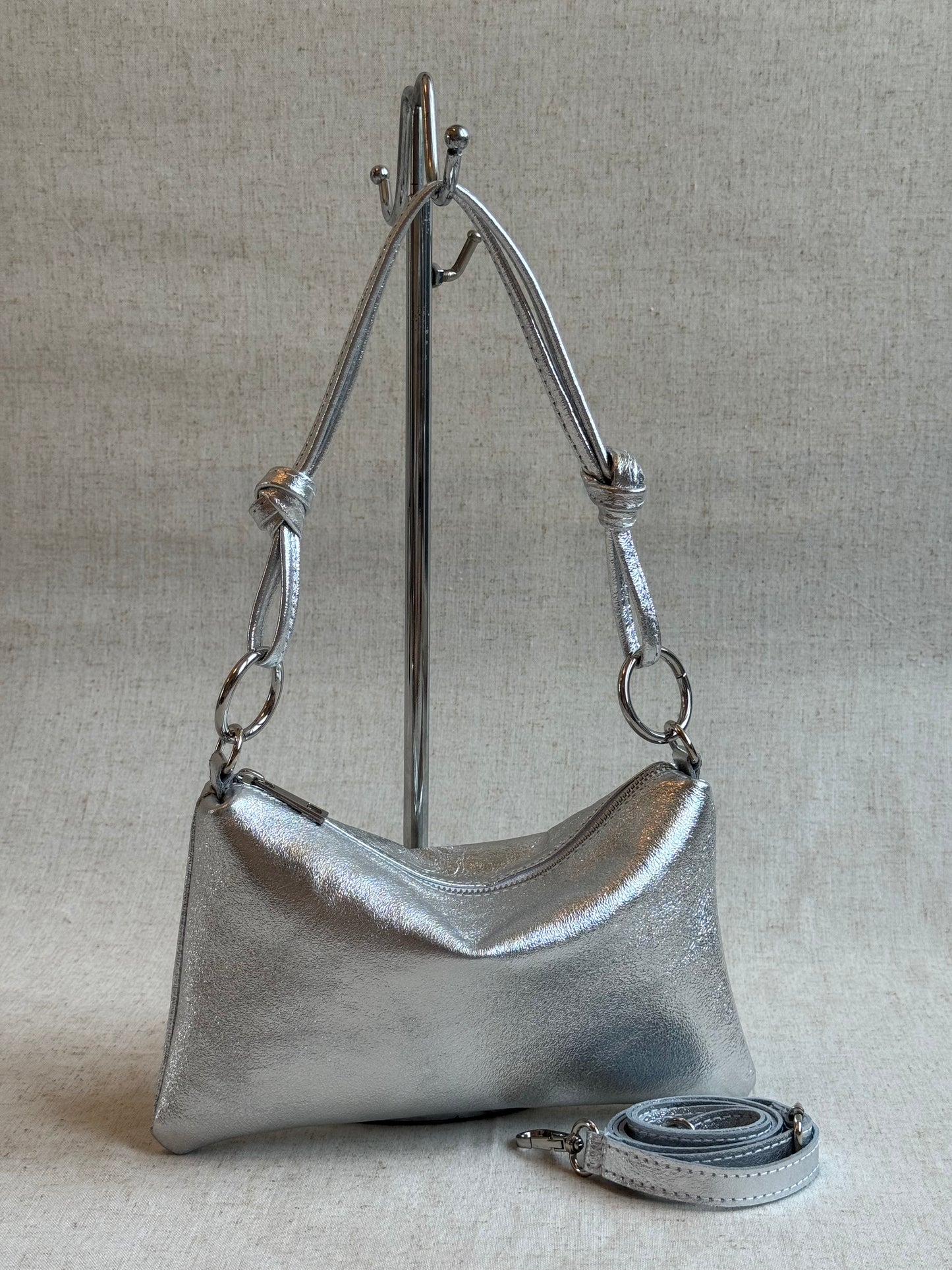 Borsa a spalla Agata - misura piccola, con tracolla lunga